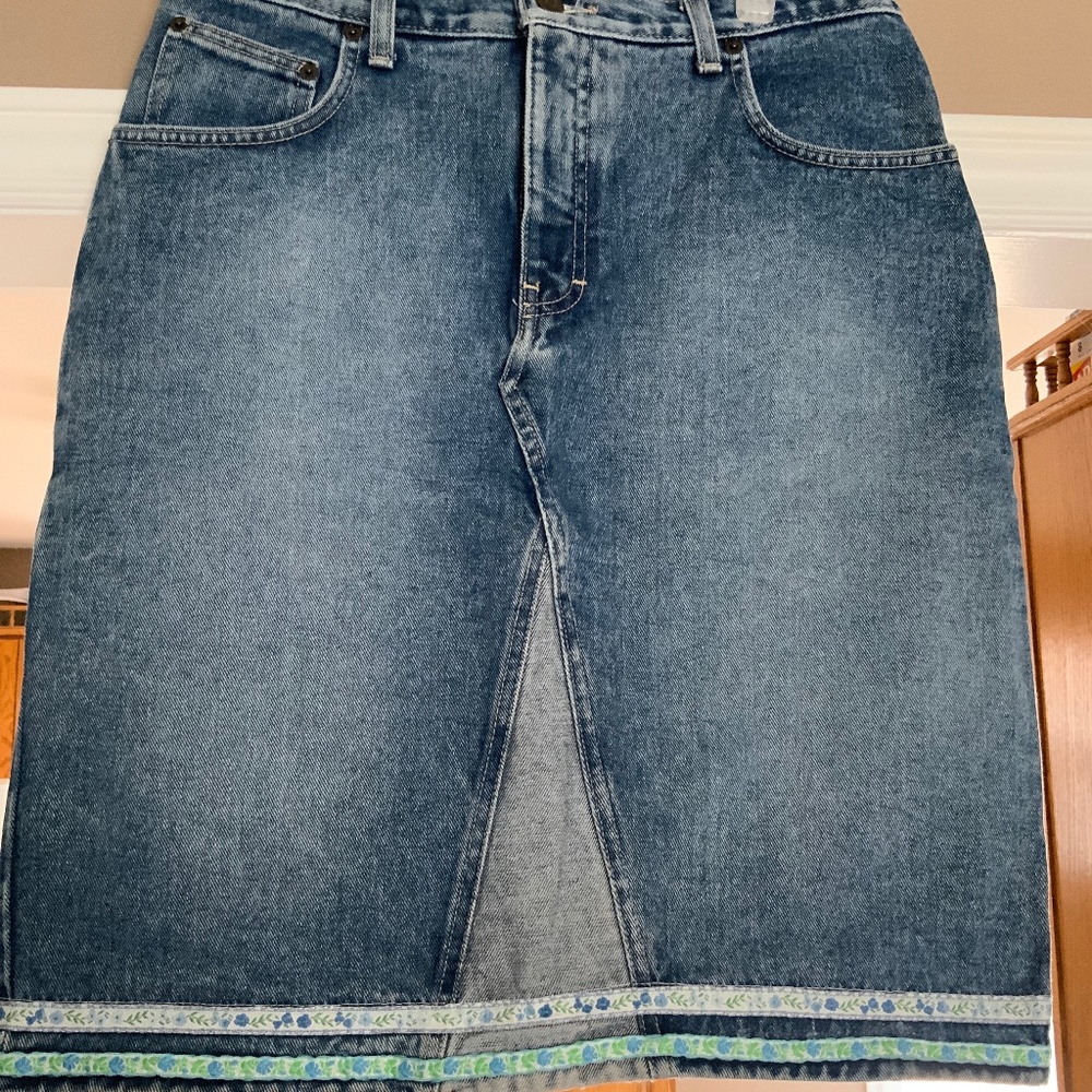 Nevada Jeanswear denim skirt